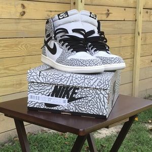 NEW NIKE size 11 BACK TO SCOOL